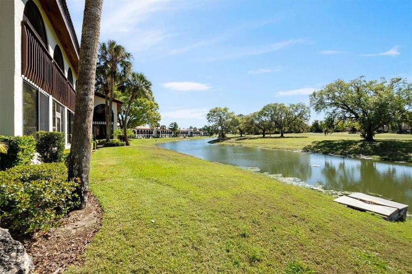 Picture of 1104 Country Club Drive Unit A-4, Lake Wales FL 33898