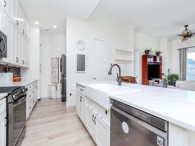 Picture of 700 S Harbour Island Boulevard Unit 807, Tampa FL 33602