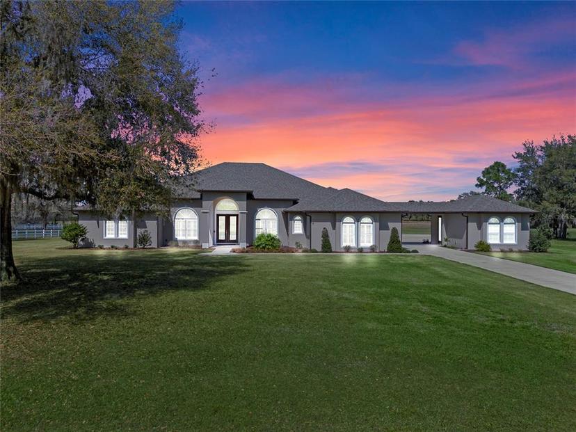 Picture of 15523 Trotting Horse Lane, Tavares FL 32778