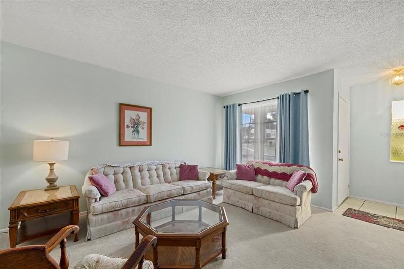 Picture of 2913 Captiva Gardens Drive Unit 2, Sarasota FL 34231