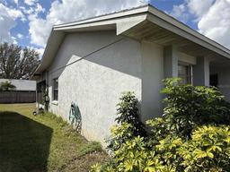Picture of 1411 Grand Cayman Circle, Winter Haven, FL 33884