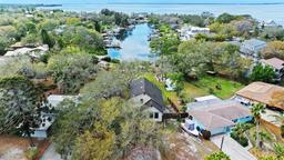 Picture of 3327 Pineview Drive, Holiday, FL 34691