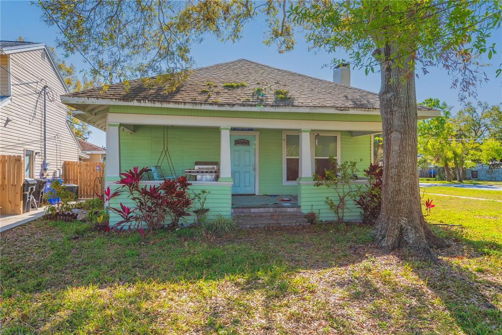 Picture of 313 Jefferson Avenue S, Oldsmar, FL 34677
