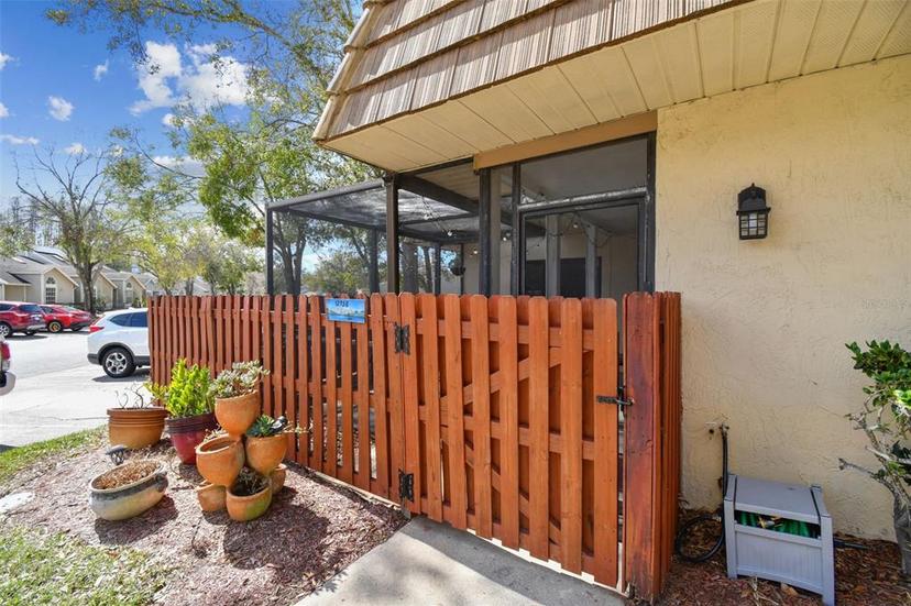 Picture of 12738 Wood Trail Boulevard, Tampa FL 33625