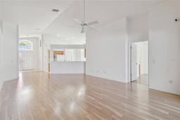 Picture of 8534 Carriage Pointe Drive, Gibsonton, FL 33534
