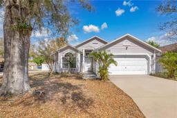 Picture of 102 Ethan Avenue, Davenport, FL 33897