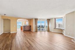 Picture of 1660 Gulf Boulevard Unit 1104, Clearwater, FL 33767