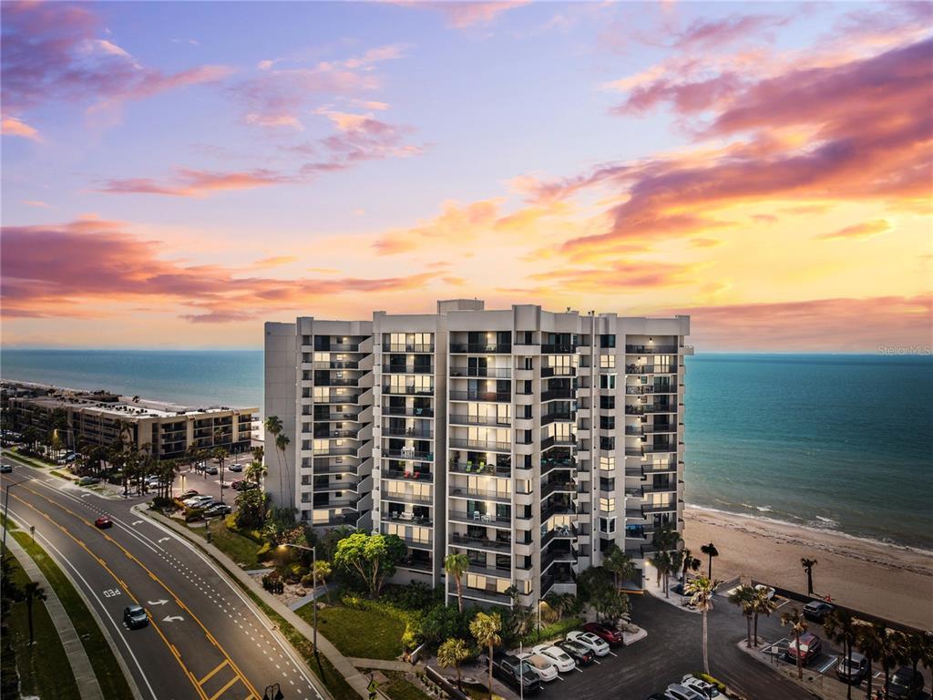 Picture of 1660 Gulf Boulevard Unit 1104, Clearwater, FL 33767