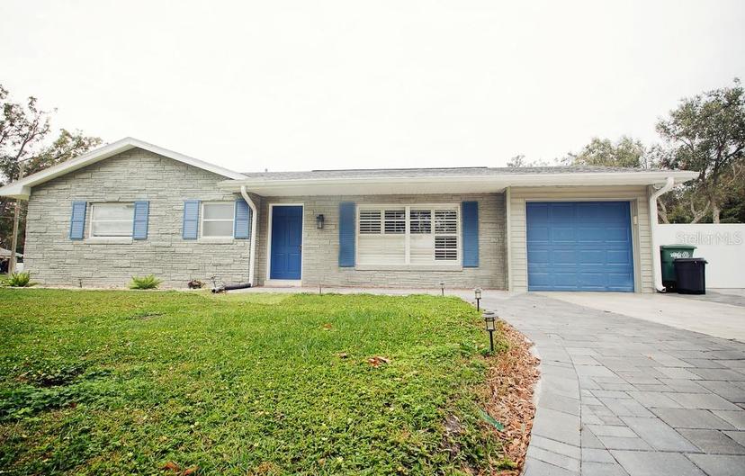 Picture of 302 N Lauber Way, Tampa FL 33609