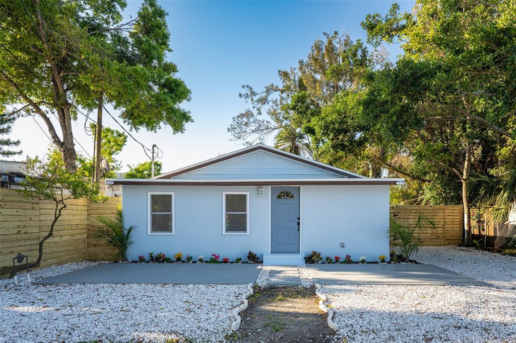 Picture of 815 30Th Drive W, Bradenton, FL 34205