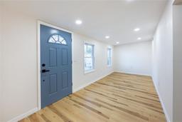 Picture of 815 30Th Drive W, Bradenton, FL 34205