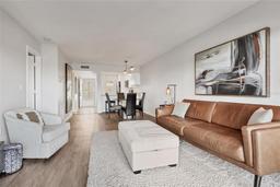 Picture of 404 Cerromar Circle N Unit 119, Venice, FL 34293