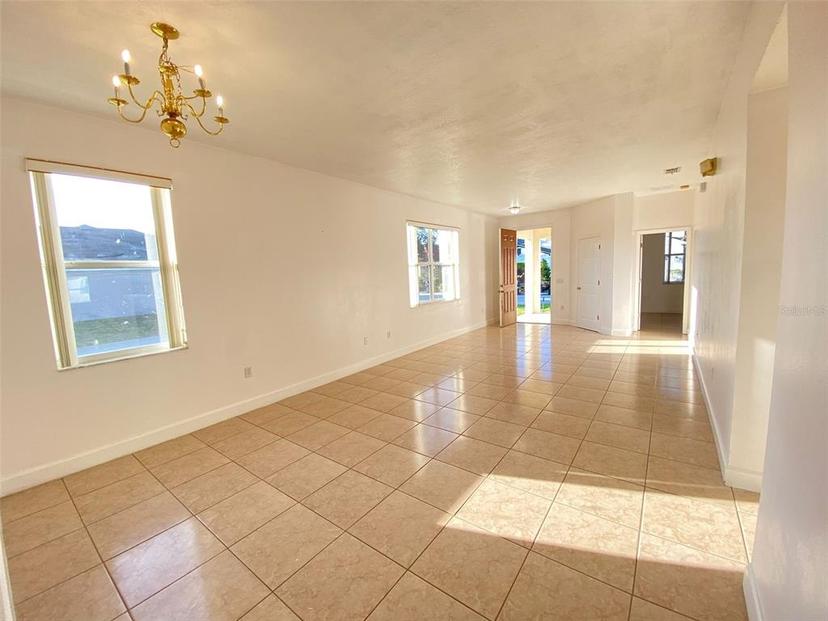 Picture of 296 Sand Ridge Drive, Davenport FL 33896