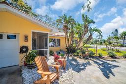 Picture of 103 Driftwood Drive W, Palm Harbor, FL 34683
