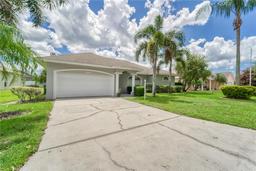 Picture of 417 Ruby Lake Place, Winter Haven, FL 33884