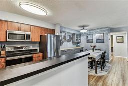 Picture of 9481 Highland Oak Drive Unit 404, Tampa, FL 33647