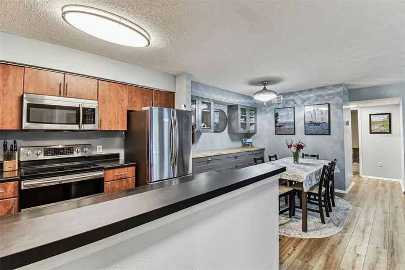 Picture of 9481 Highland Oak Drive Unit 404, Tampa FL 33647