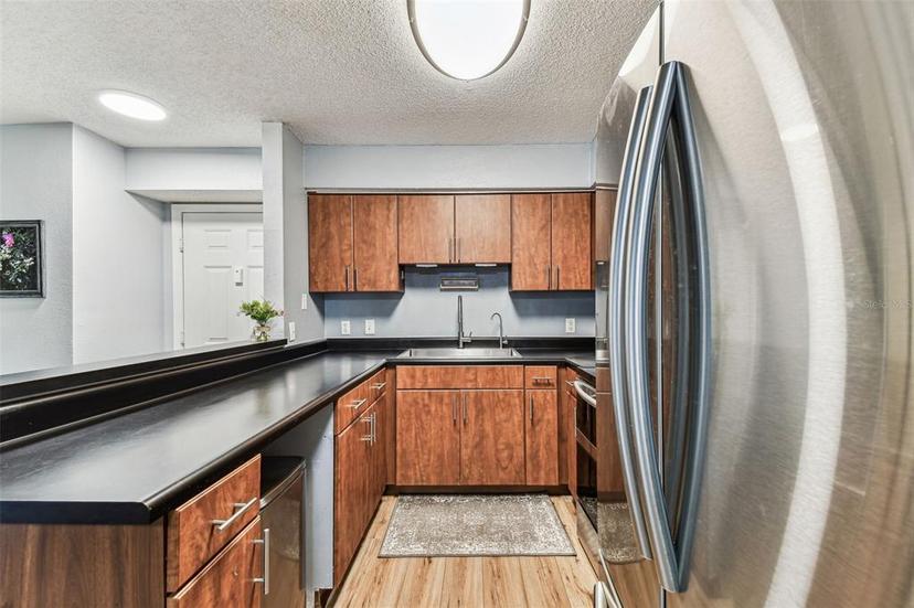 Picture of 9481 Highland Oak Drive Unit 404, Tampa FL 33647