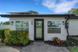 Picture of 1054 W Baffin Drive, Venice, FL 34293