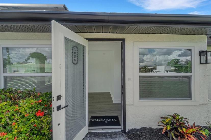 Picture of 1054 W Baffin Drive, Venice FL 34293