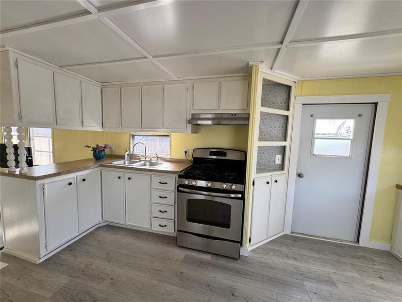 Picture of 420 49Th Street E Unit 63, Palmetto FL 34221
