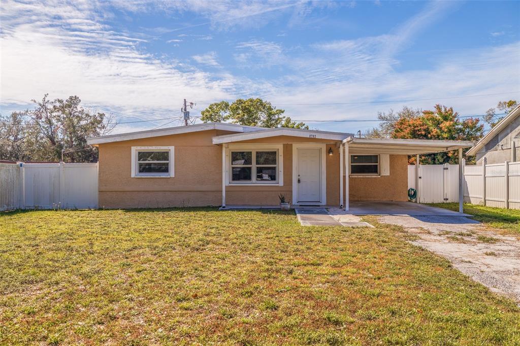 Picture of 8792 93Rd Street, Seminole, FL 33777