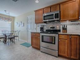 Picture of 3330 Mayflower Loop, The Villages, FL 32163