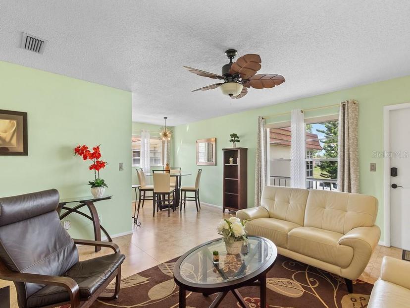 Picture of 103 Royal Oak Drive Unit 206, Vero Beach FL 32962