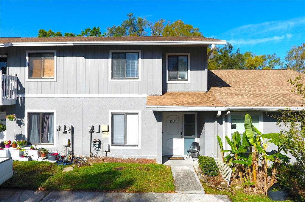 Picture of 10131 Lake Oak Circle, Tampa, FL 33624
