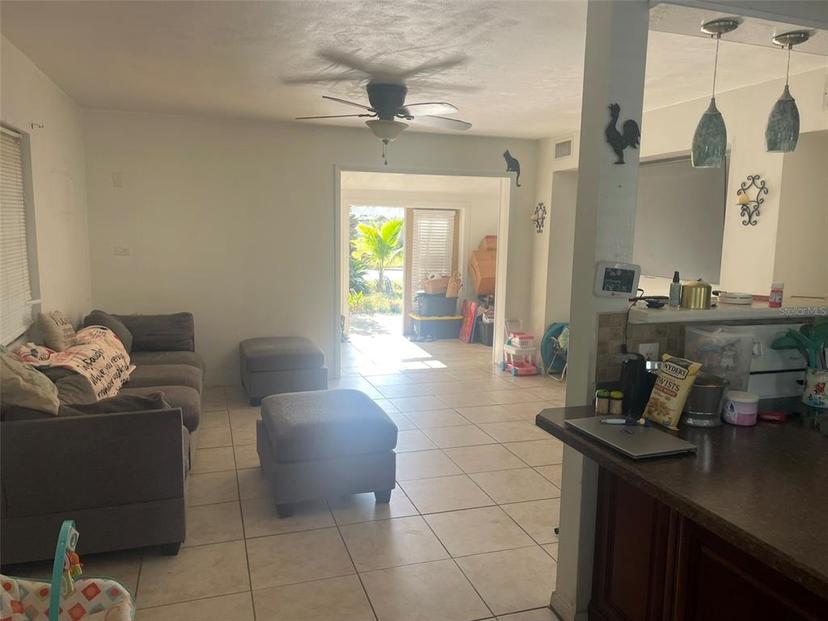 Picture of 540 Palmetto Drive Ne, Port Charlotte FL 33952