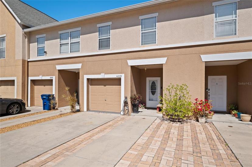Picture of 4239 Tyler Circle N, St Petersburg FL 33709