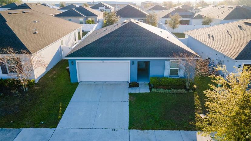 Picture of 751 Jefferson Street, Davenport FL 33837
