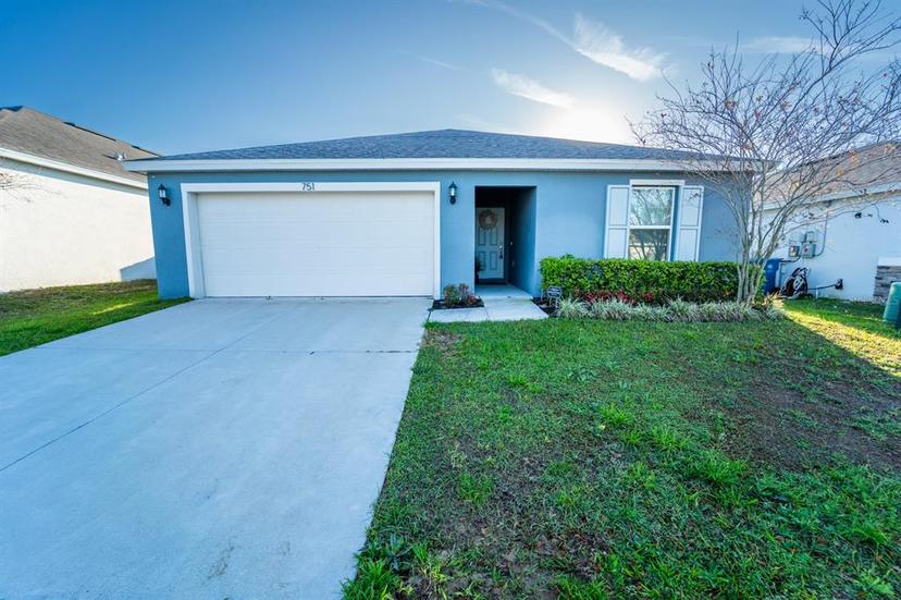 Picture of 751 Jefferson Street, Davenport FL 33837