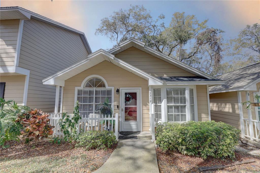 Picture of 2312 Tallyho Lane, Palm Harbor, FL 34683