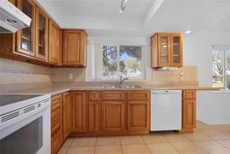 Picture of 1549 San Christopher Drive, Dunedin, FL 34698