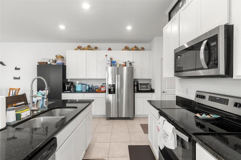 Picture of 1002 Rose Blossom Court, Tampa FL 33613