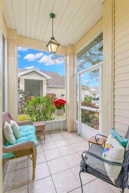 Picture of 2469 Nantucket Harbor Loop Unit 123, Sun City Center, FL 33573