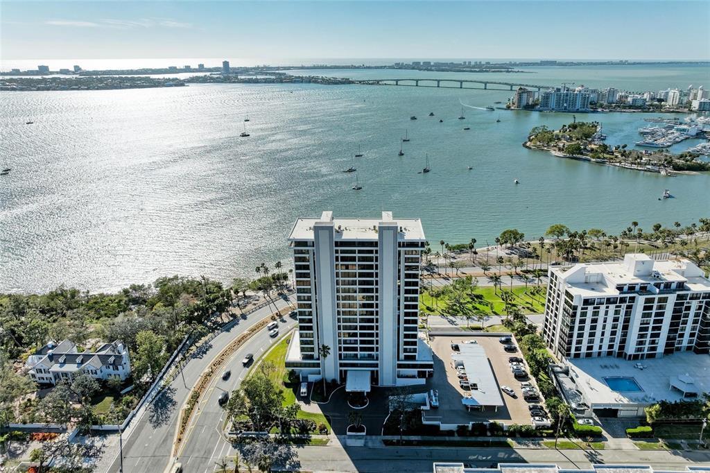 Picture of 770 S Palm Avenue Unit 404, Sarasota, FL 34236
