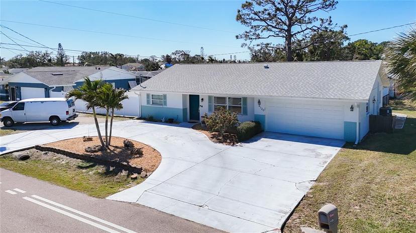 Picture of 4120 Shamrock Drive, Venice FL 34293
