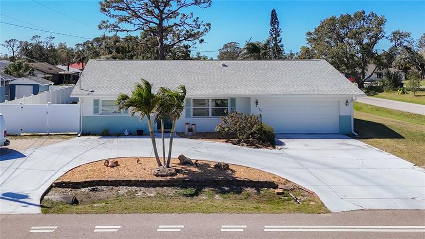Picture of 4120 Shamrock Drive, Venice FL 34293