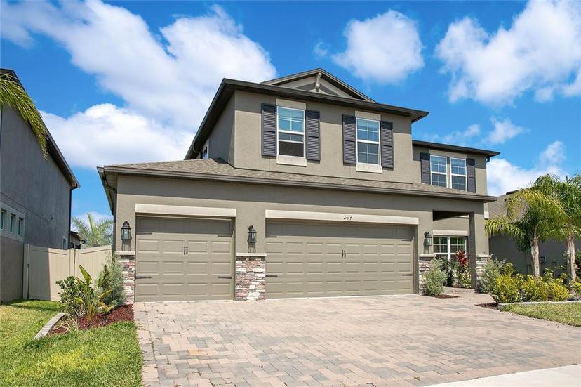 Picture of 4917 Eagle Rock Drive, Wimauma FL 33598