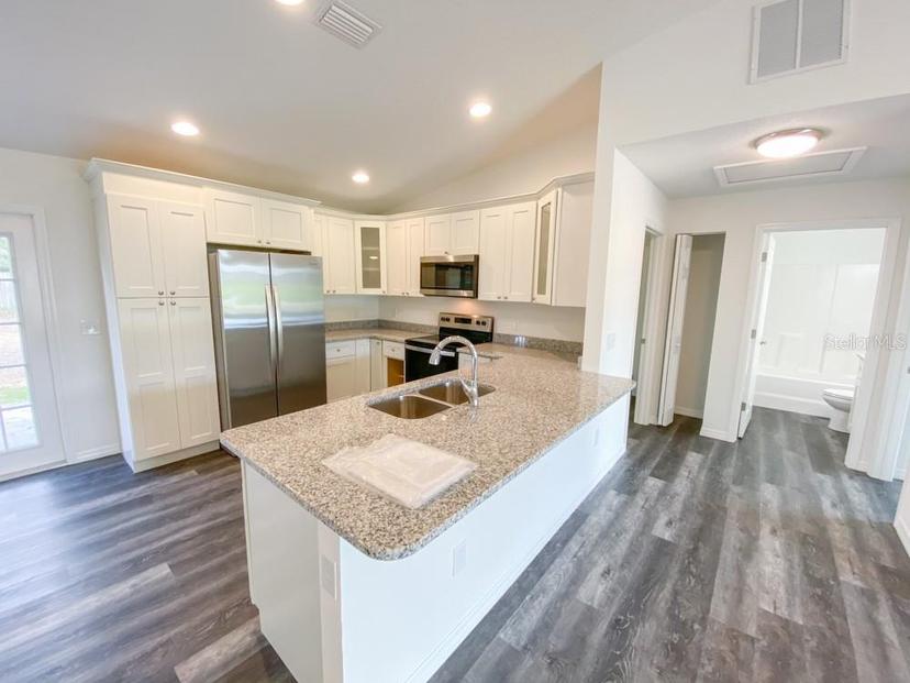 Picture of 14 Locust Radial Way, Ocala FL 34472