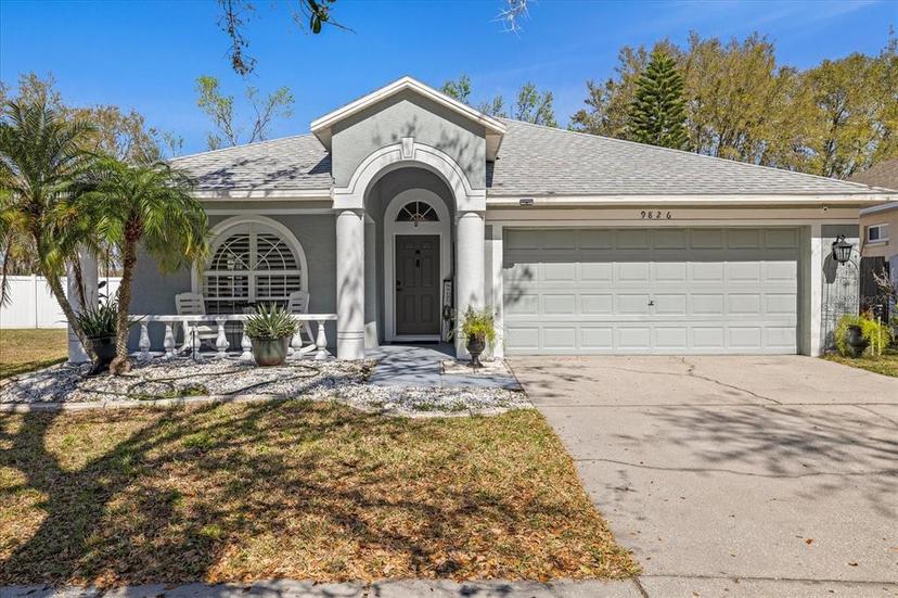 Picture of 9826 Laurel Ledge Drive, Riverview FL 33569