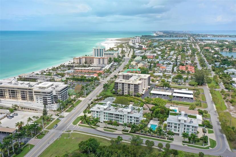 Picture of 129 Taft Drive Unit W102, Sarasota FL 34236