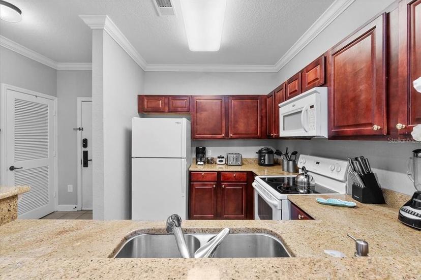 Picture of 1375 Tuscana Lane Unit 1406, Davenport FL 33896