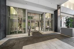 Picture of 111 S Pineapple Avenue Unit 918, Sarasota, FL 34236