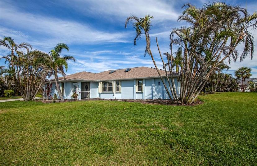 Picture of 8170 Casa De Meadows Drive, Englewood FL 34224