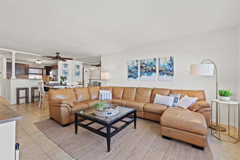 Picture of 1270 Gulf Boulevard Unit 1007, Clearwater Beach FL 33767