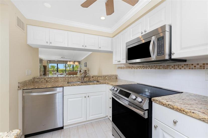 Picture of 1651 Beach Road Unit 311, Englewood FL 34223