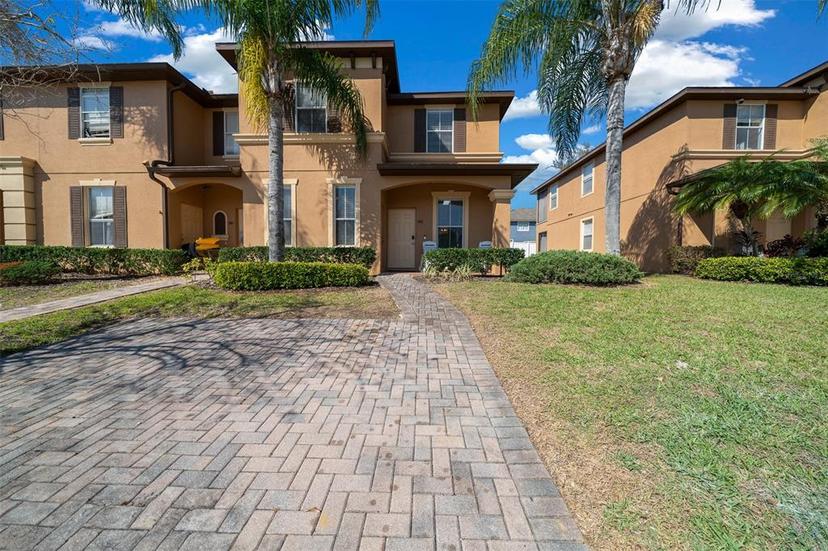 Picture of 906 Calabria Avenue, Davenport FL 33897